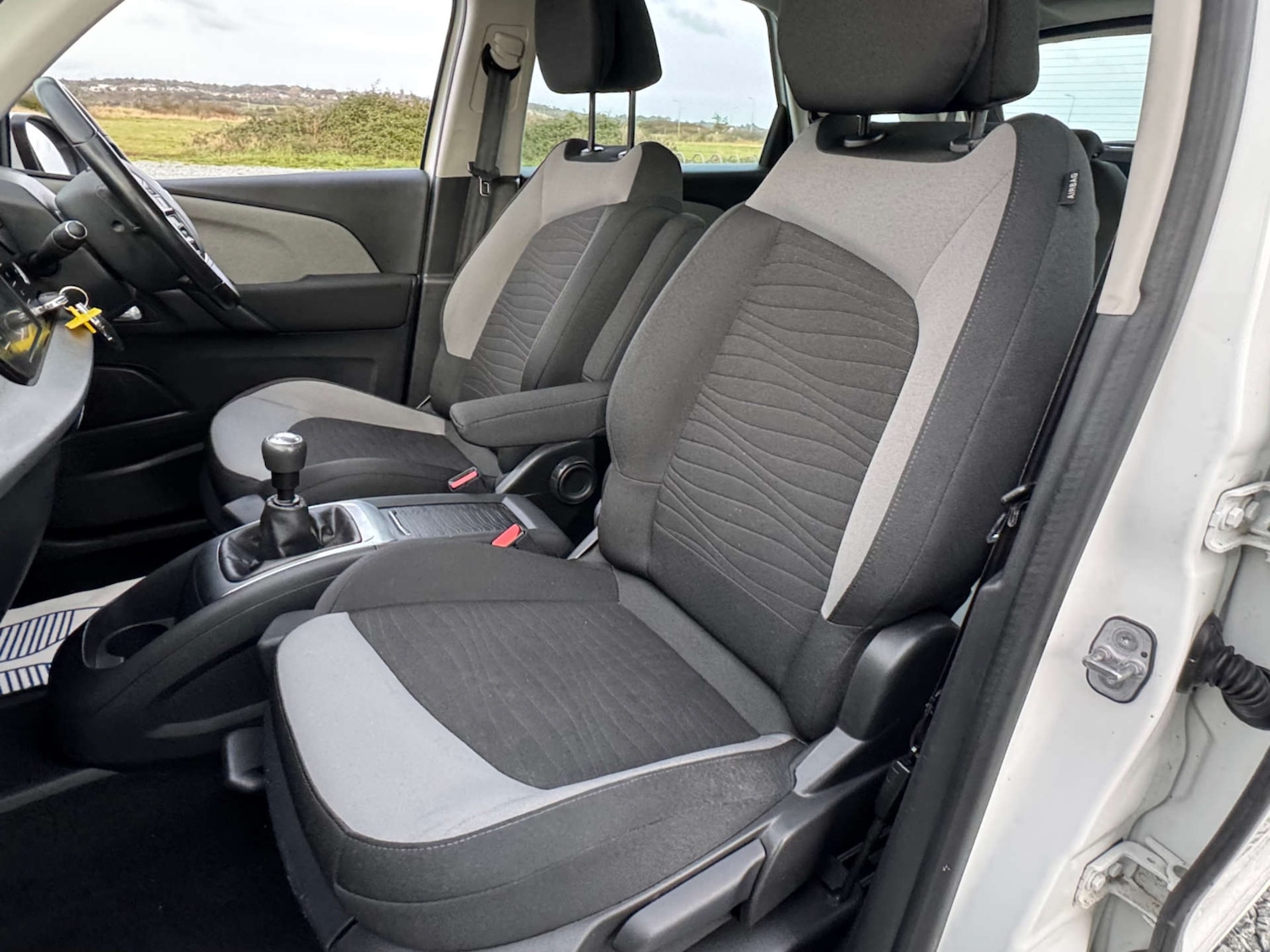 Used Citroen C4 Picasso 2016 for sale - 76600573: Photo 19