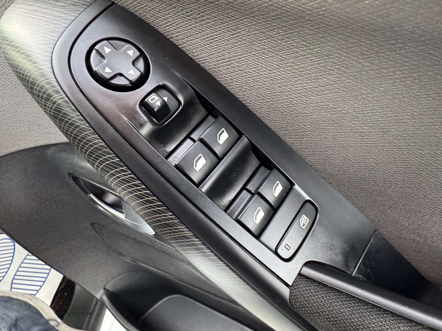 Used Citroen C4 Picasso 2016 for sale - 76600573: Photo 32