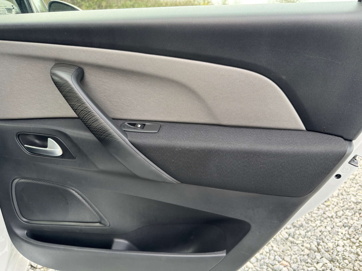 Used Citroen C4 Picasso 2016 for sale - 76600573: Photo 39