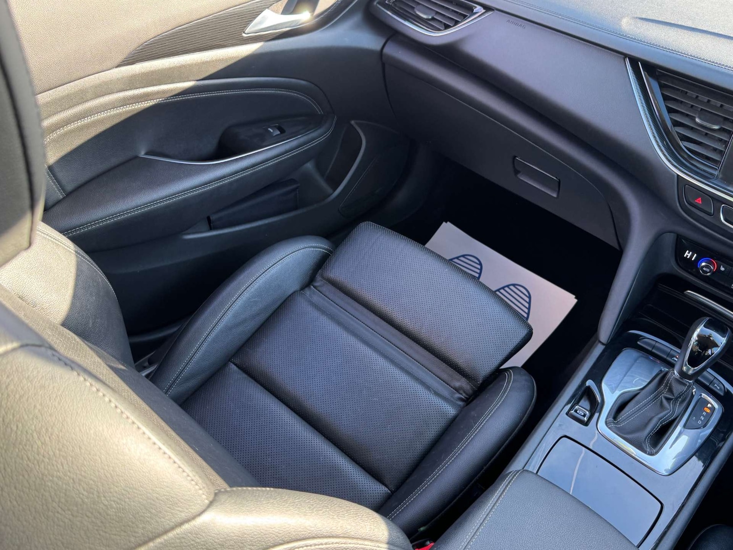 Used Vauxhall Insignia 2018 for sale - 77641696: Photo 34