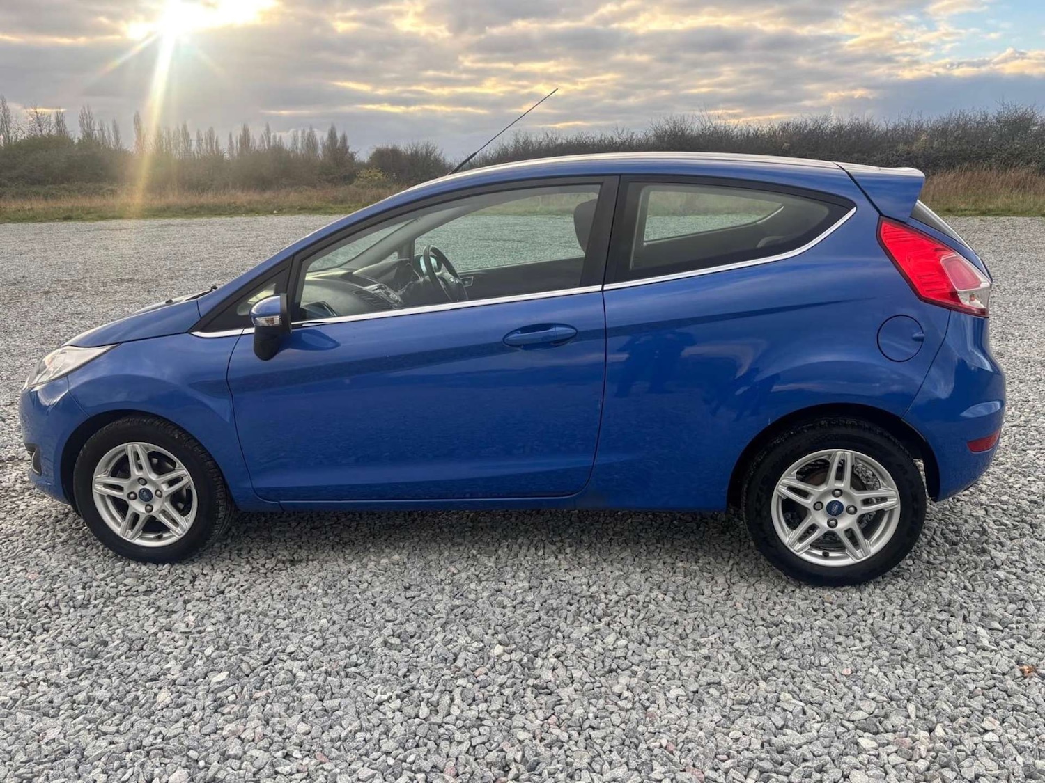 Used Ford Fiesta 2013 for sale - 76541314: Photo 2