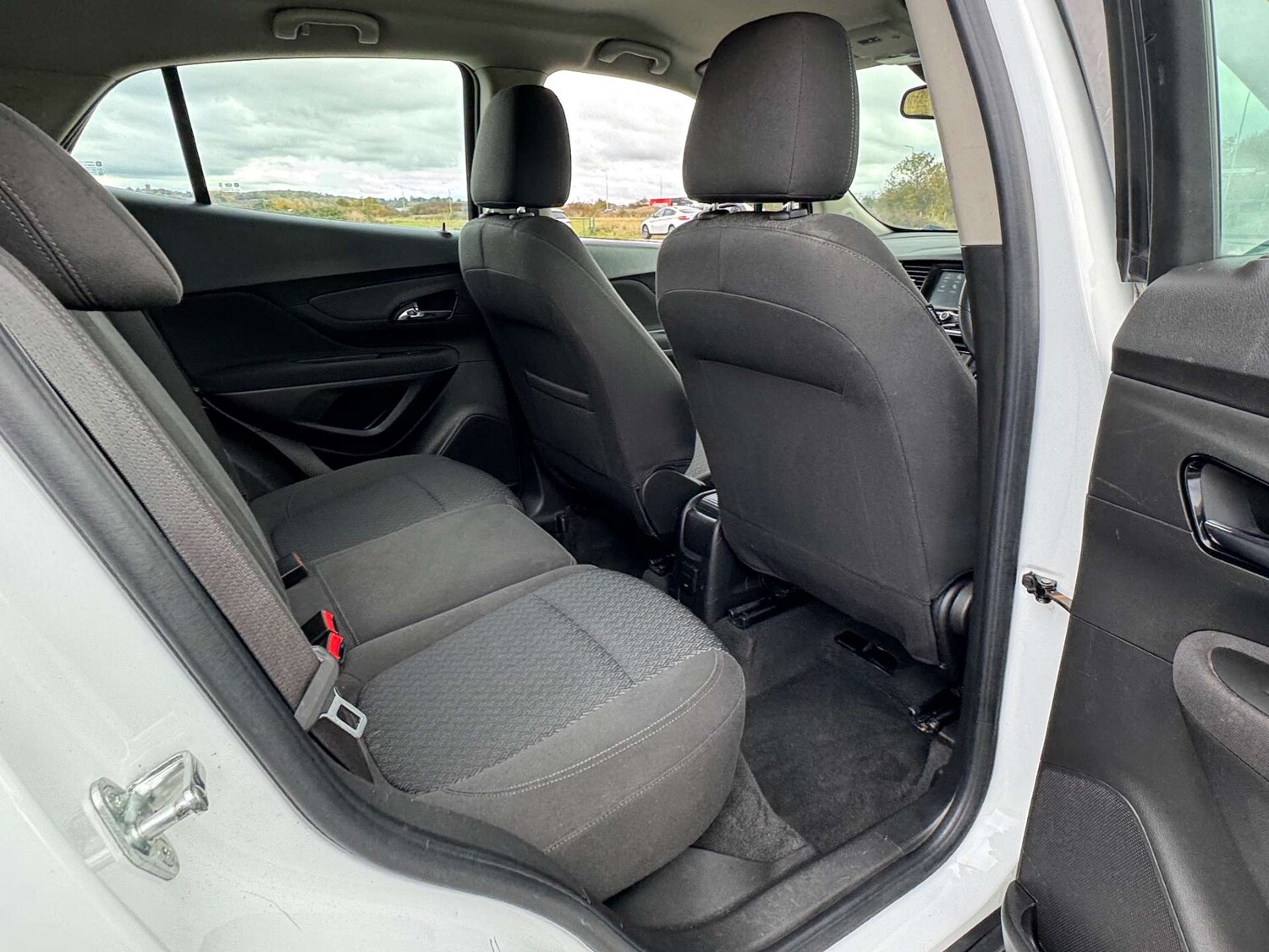 Used Vauxhall Mokka X 2017 for sale - 76363800: Photo 23