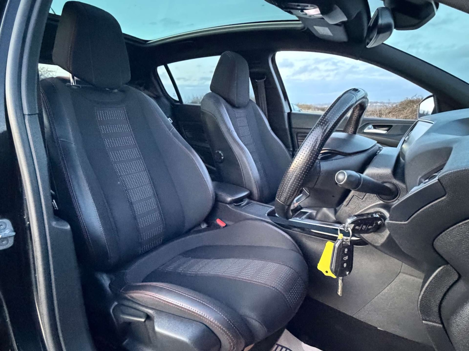 Used Peugeot 308 2018 for sale - 77641694: Photo 13