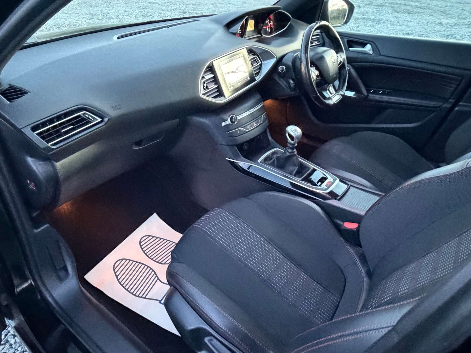 Used Peugeot 308 2018 for sale - 77641694: Photo 15