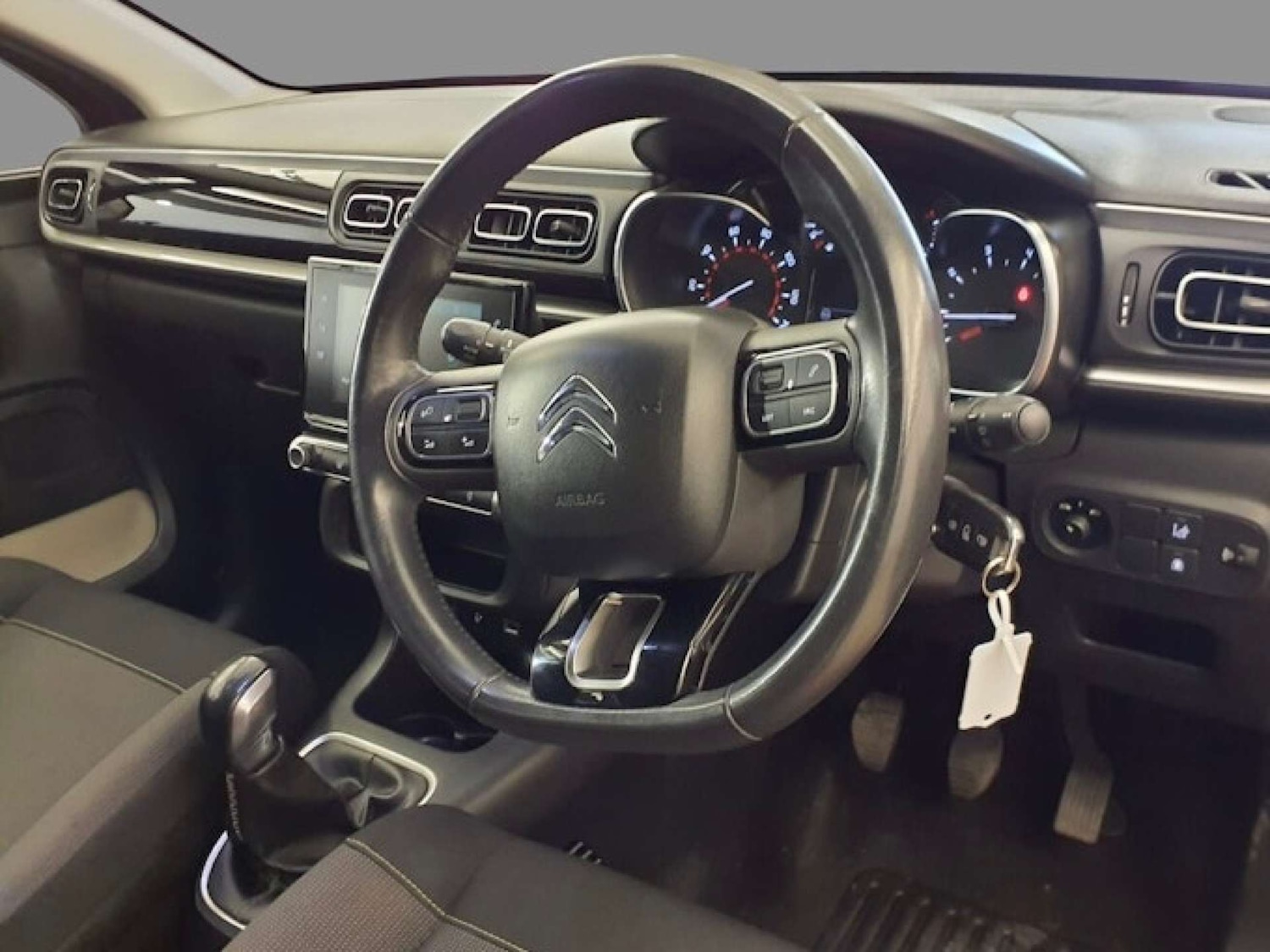Used Citroen C3 2017 for sale - 76162623: Photo 5
