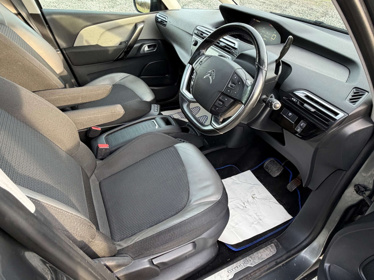 Used Citroen Grand C4 Picasso 2016 for sale - 77641648: Photo 11