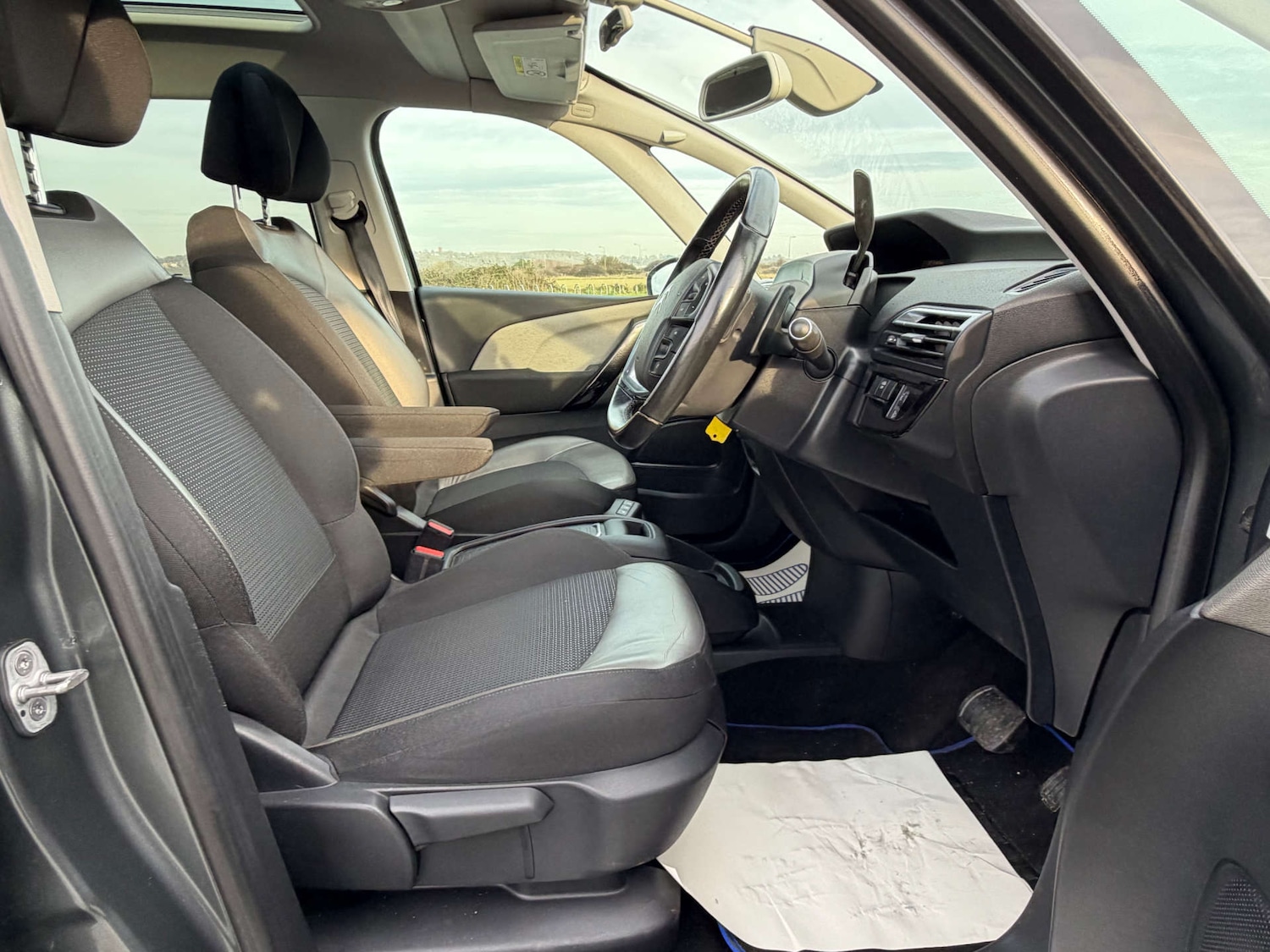 Used Citroen Grand C4 Picasso 2016 for sale - 77641648: Photo 12