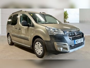 Used Peugeot Partner Tepee 2017 for sale - 78851314: Photo