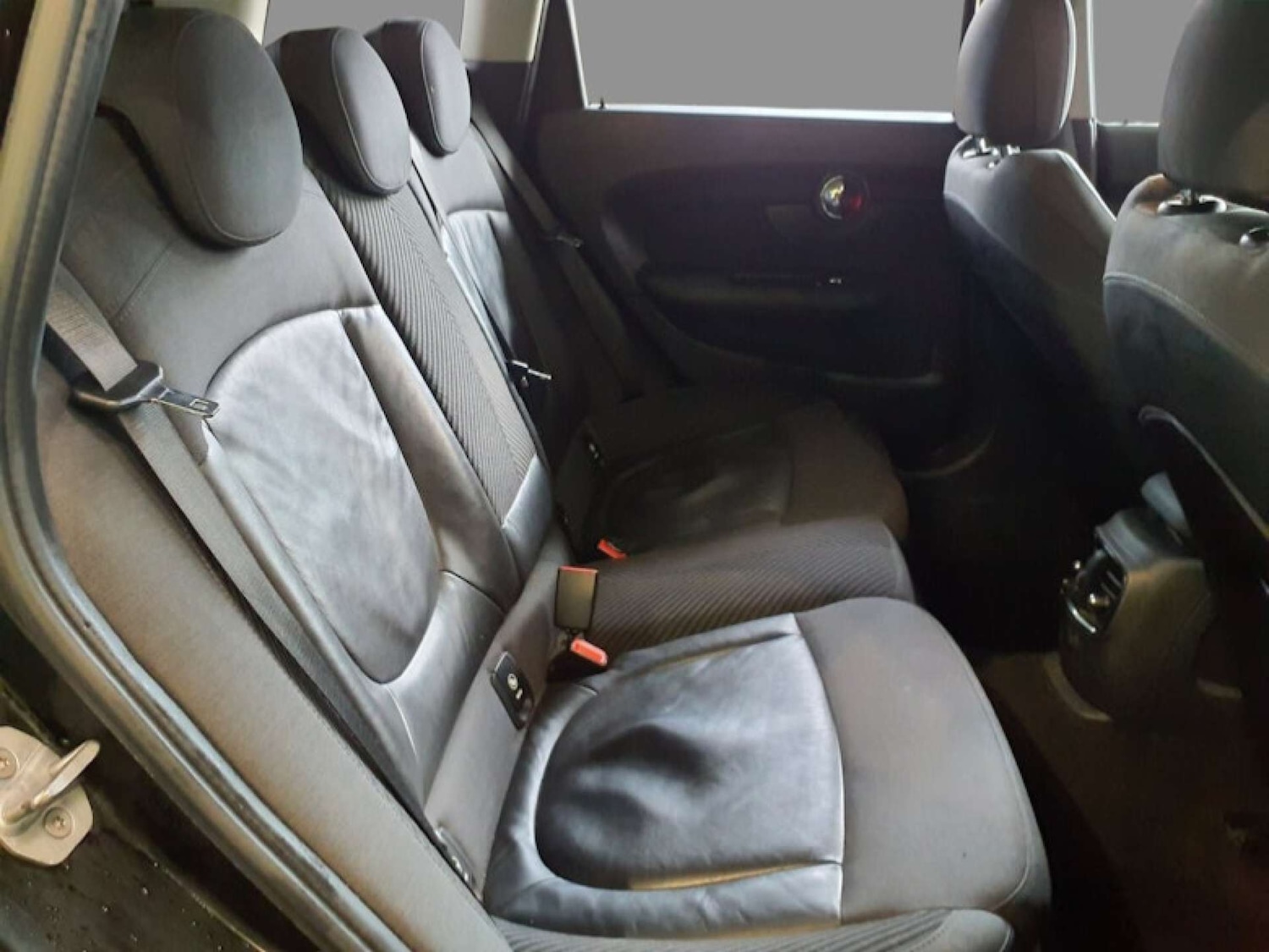 Used MINI Clubman 2017 for sale - 77641654: Photo 6