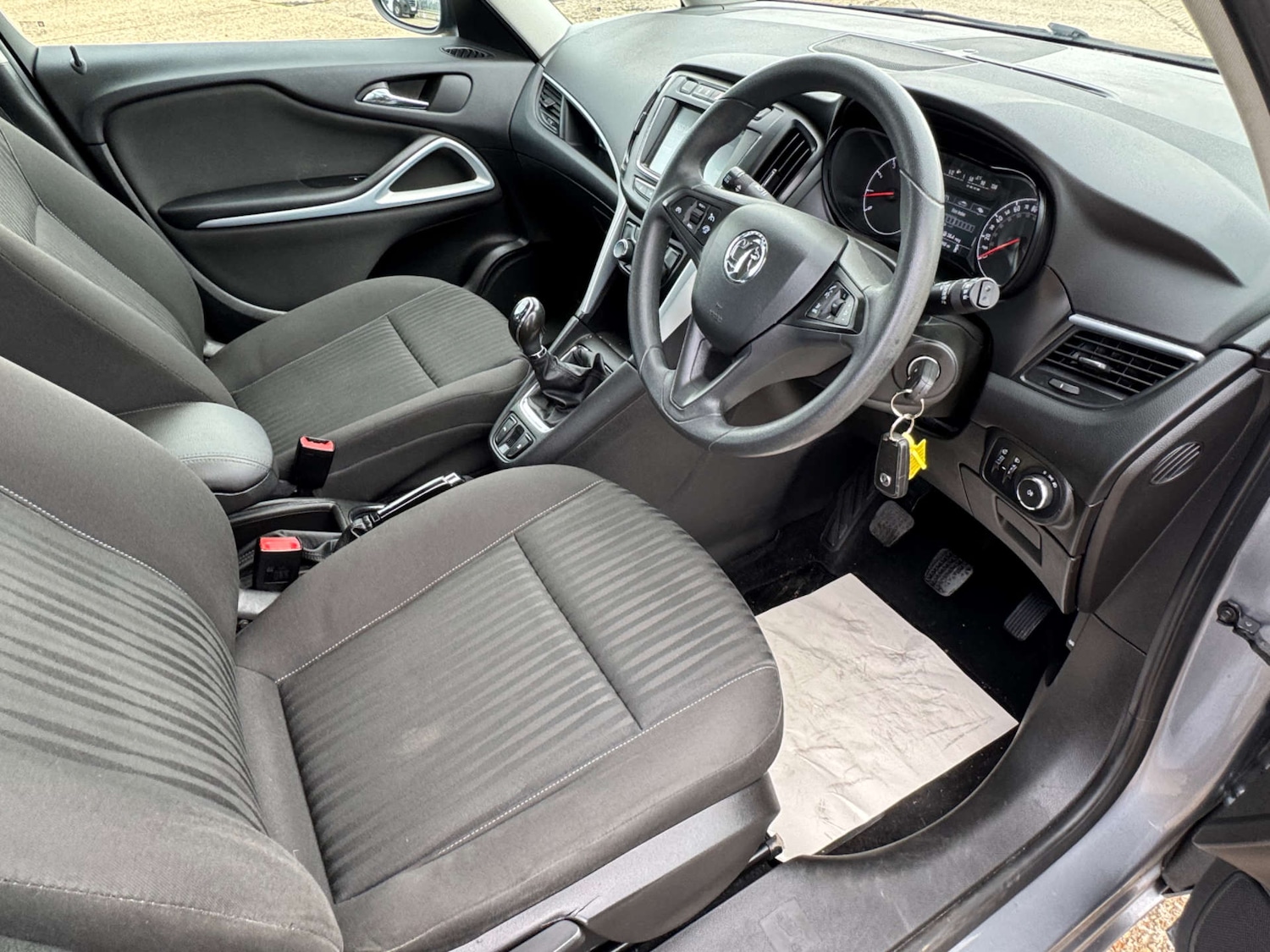 Used Vauxhall Zafira 2017 for sale - 76560179: Photo 10