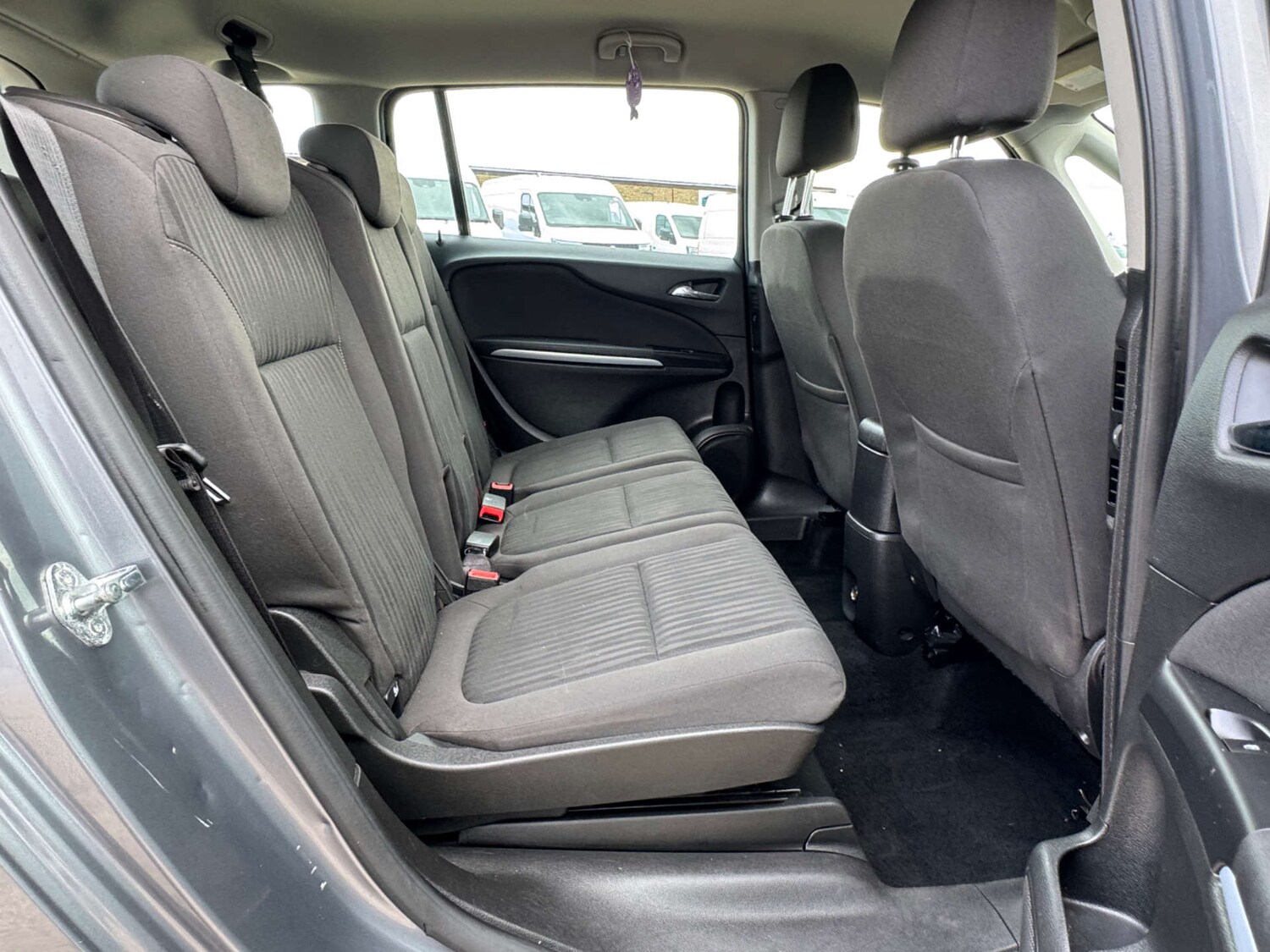 Used Vauxhall Zafira 2017 for sale - 76560179: Photo 21