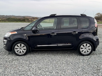 Used Citroen C3 Picasso 2015 for sale - 76462090: Photo