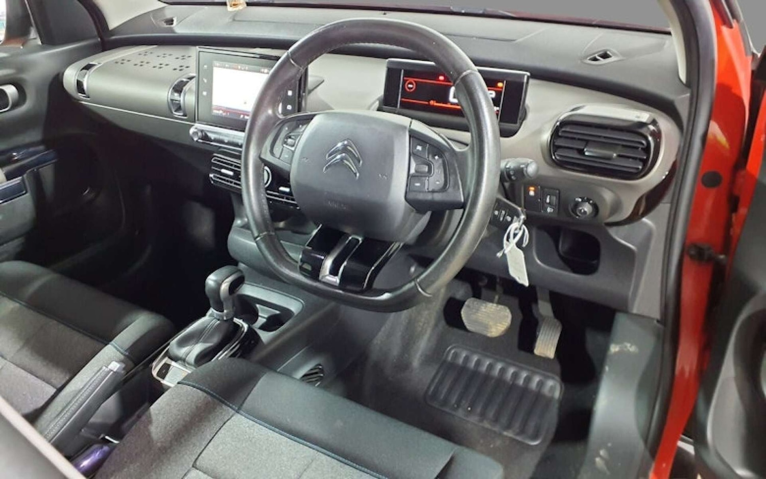 Used Citroen C4 Cactus 2018 for sale - 76343793: Photo 5
