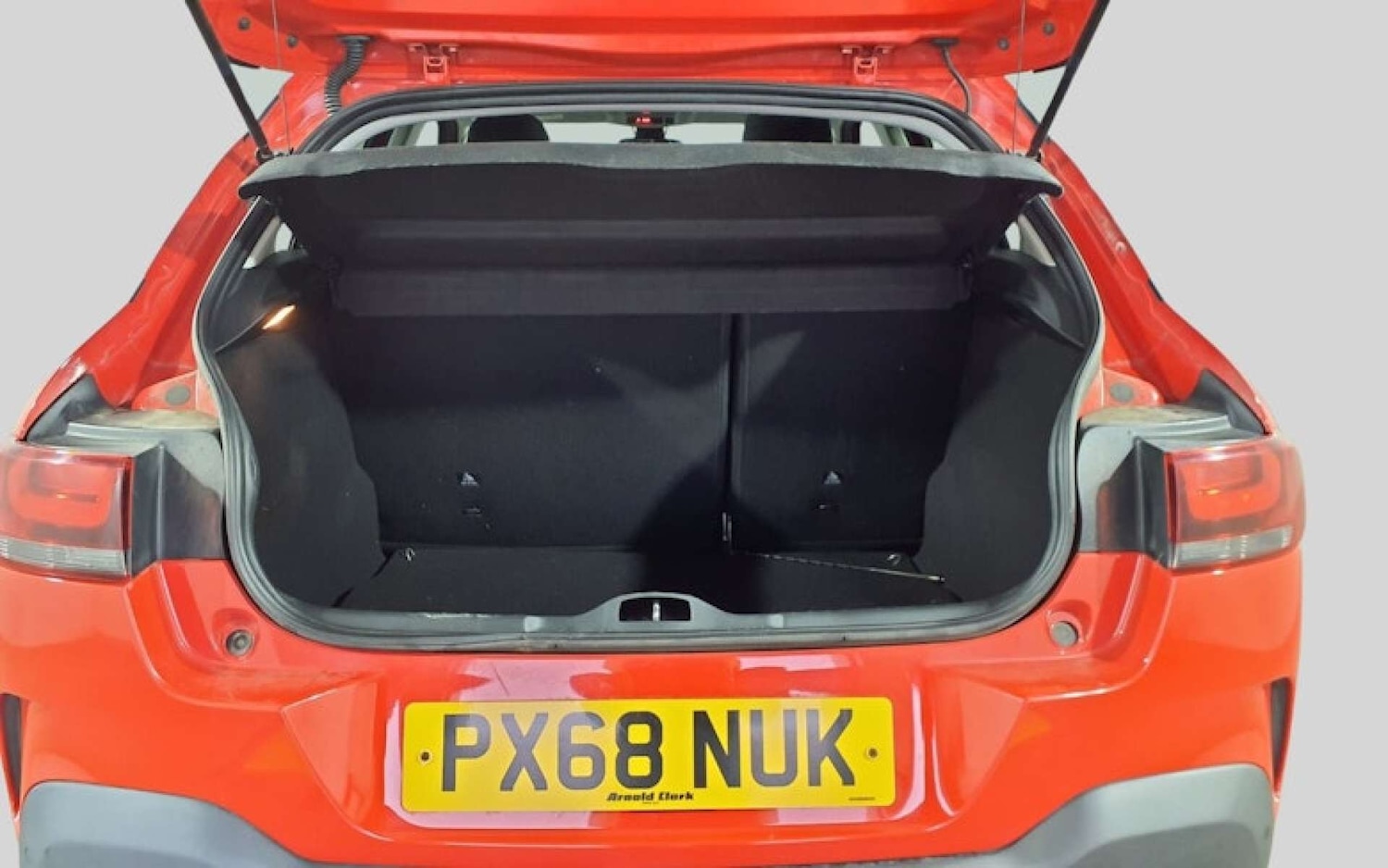Used Citroen C4 Cactus 2018 for sale - 76343793: Photo 8