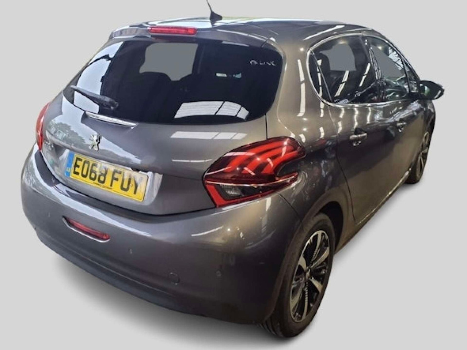 Used Peugeot 208 2018 for sale - 76600606: Photo 3