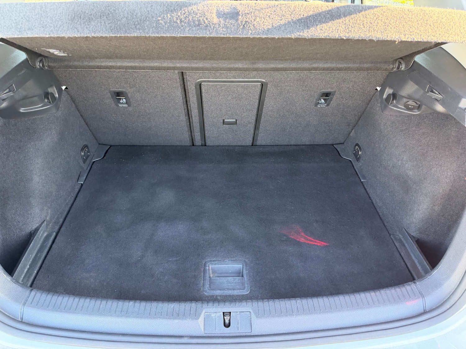 Used Volkswagen Golf 2017 for sale - 77655540: Photo 29