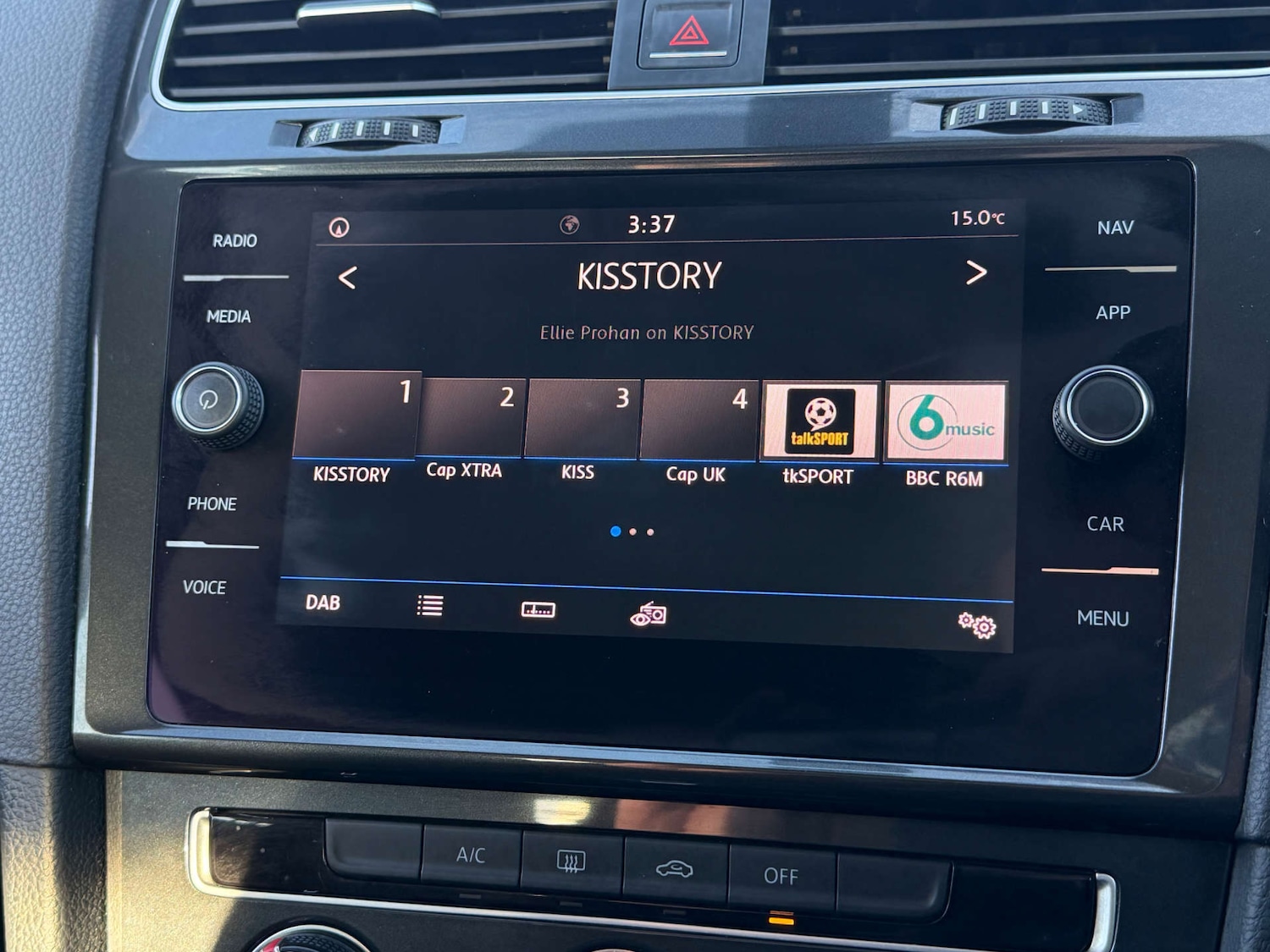 Used Volkswagen Golf 2017 for sale - 77655540: Photo 37