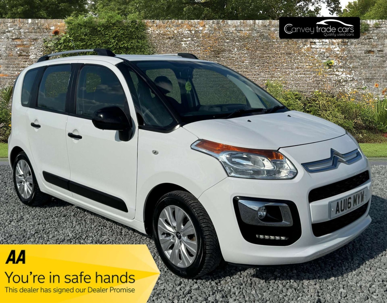 Used Citroen C3 Picasso 2016 for sale - 76117748: Photo 1