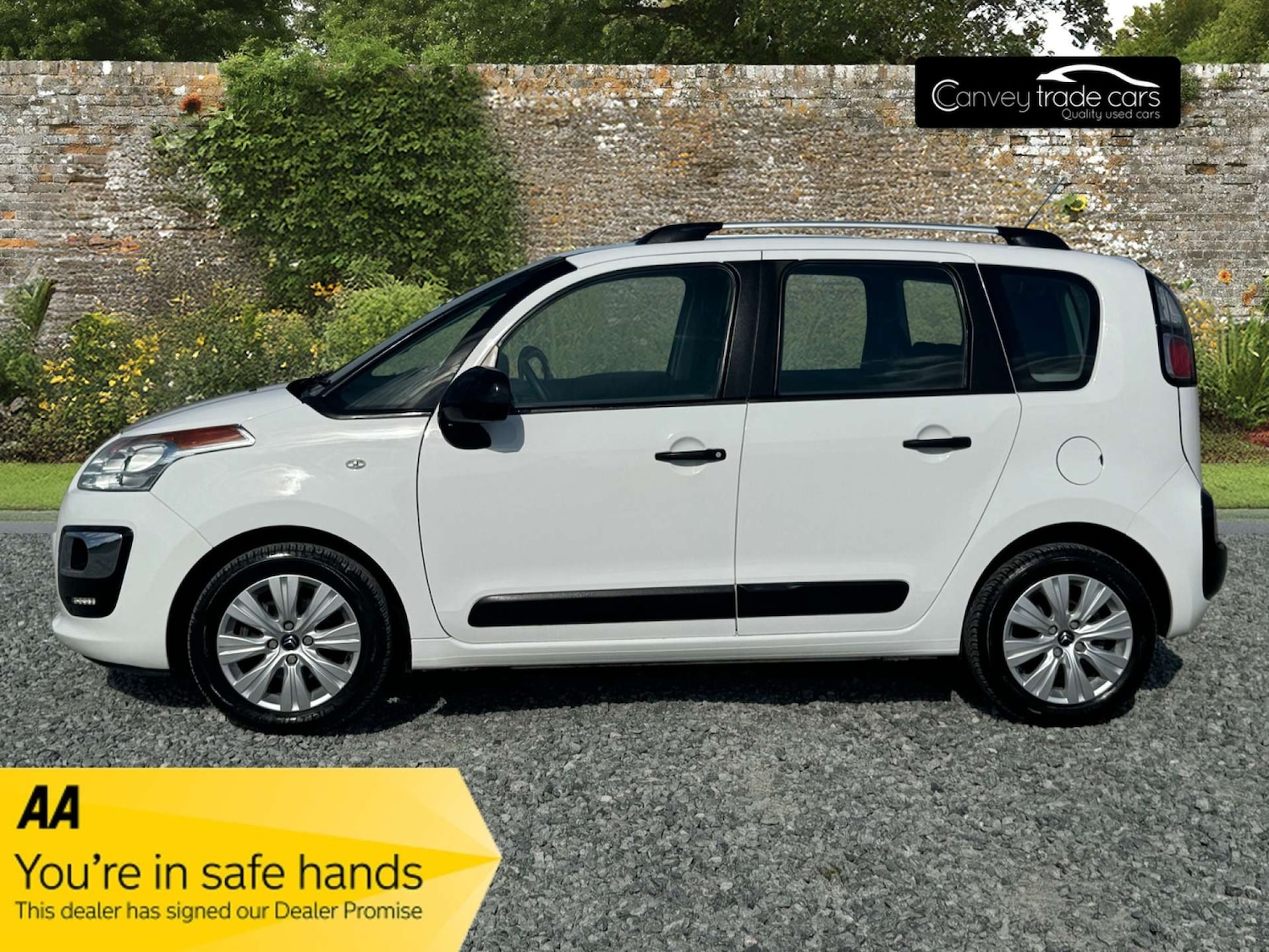 Used Citroen C3 Picasso 2016 for sale - 76117748: Photo 3