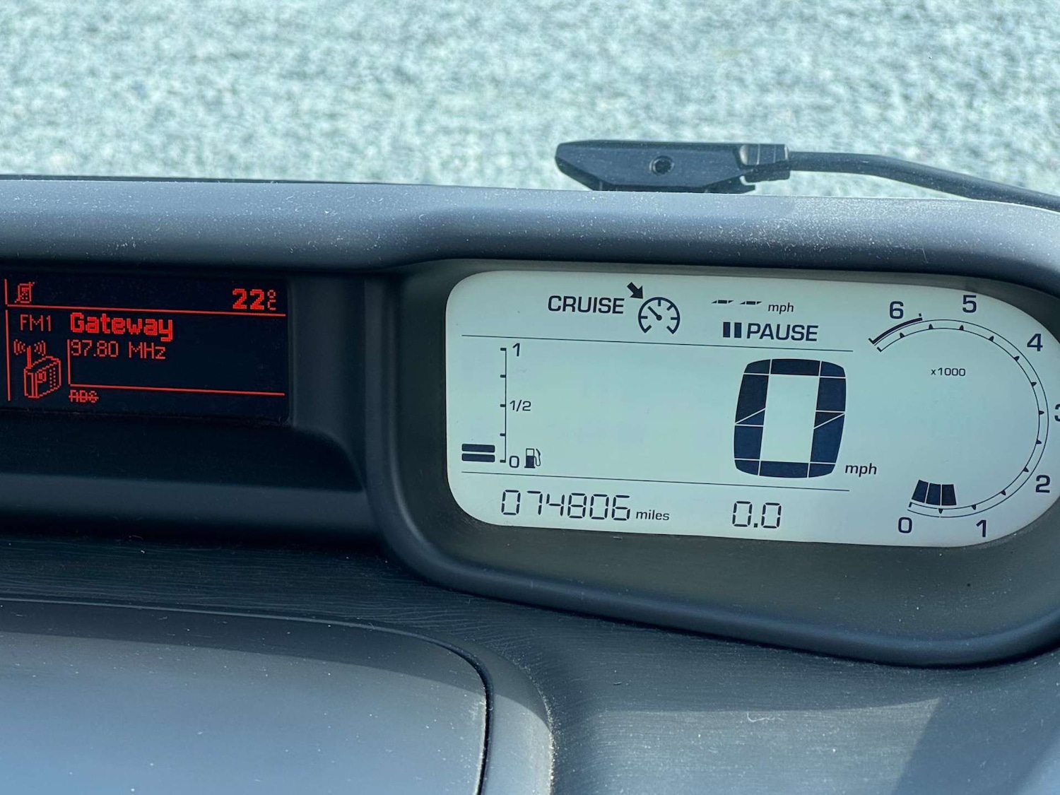 Used Citroen C3 Picasso 2016 for sale - 76117748: Photo 30
