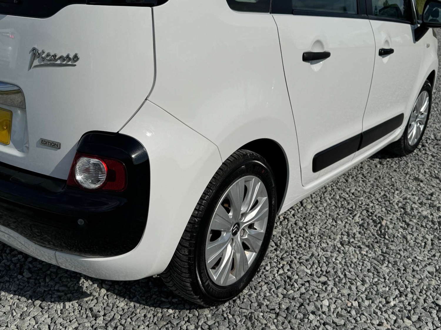 Used Citroen C3 Picasso 2016 for sale - 76117748: Photo 41