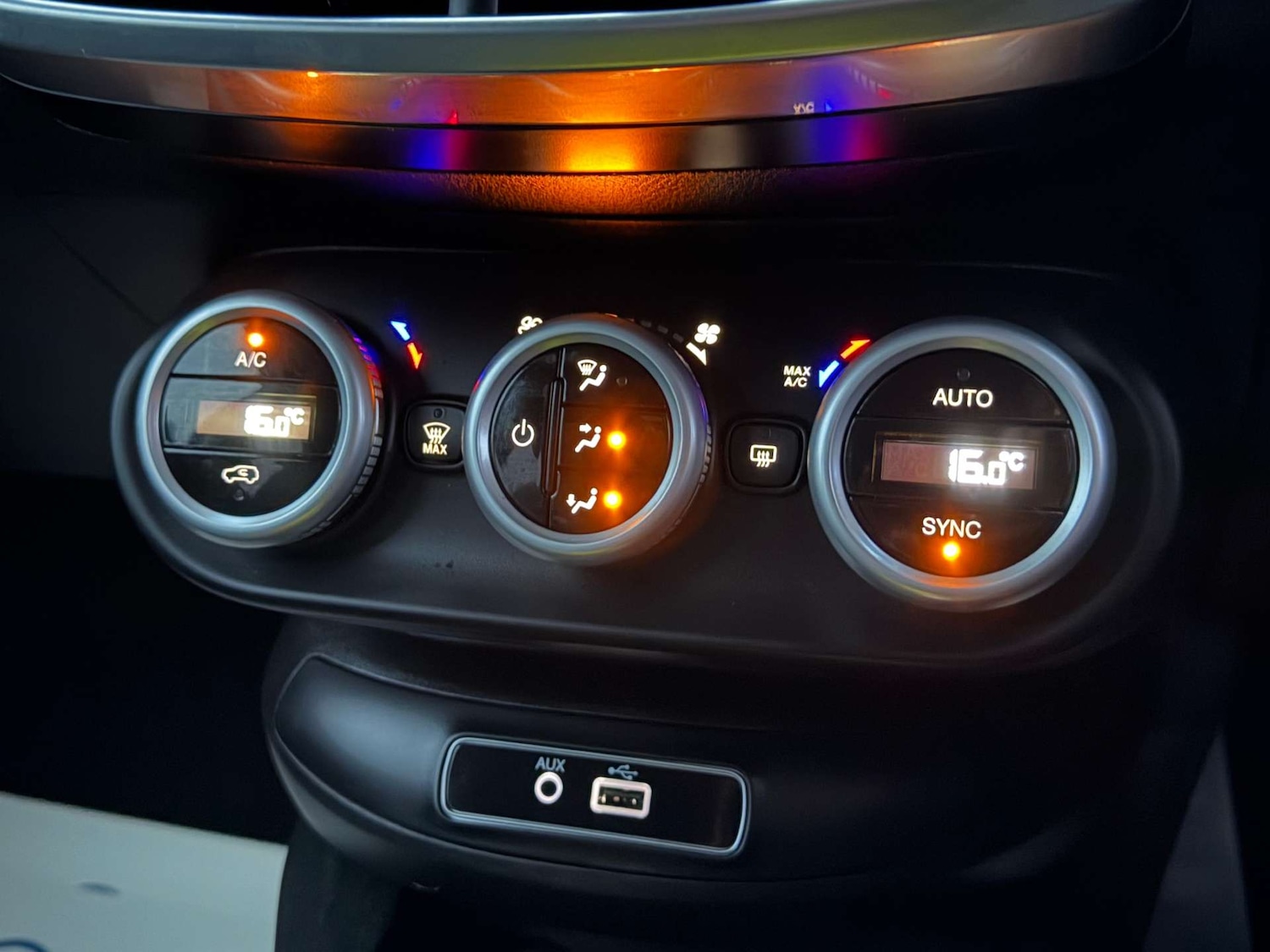 Used Fiat 500X 2016 for sale - 77641691: Photo 35