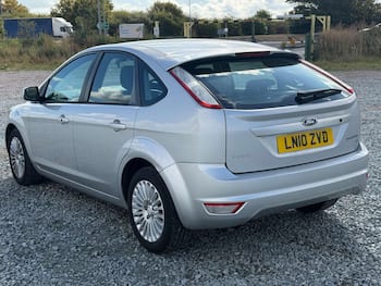 Used Ford Focus 2010 for sale - 79662540: Photo