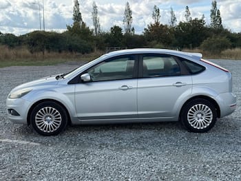 Used Ford Focus 2010 for sale - 79662540: Photo