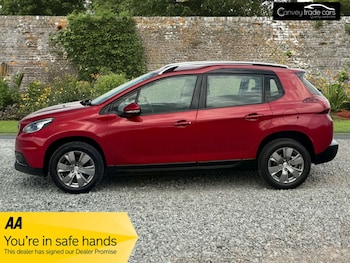 Used Peugeot 2008 2017 for sale - 77961739: Photo