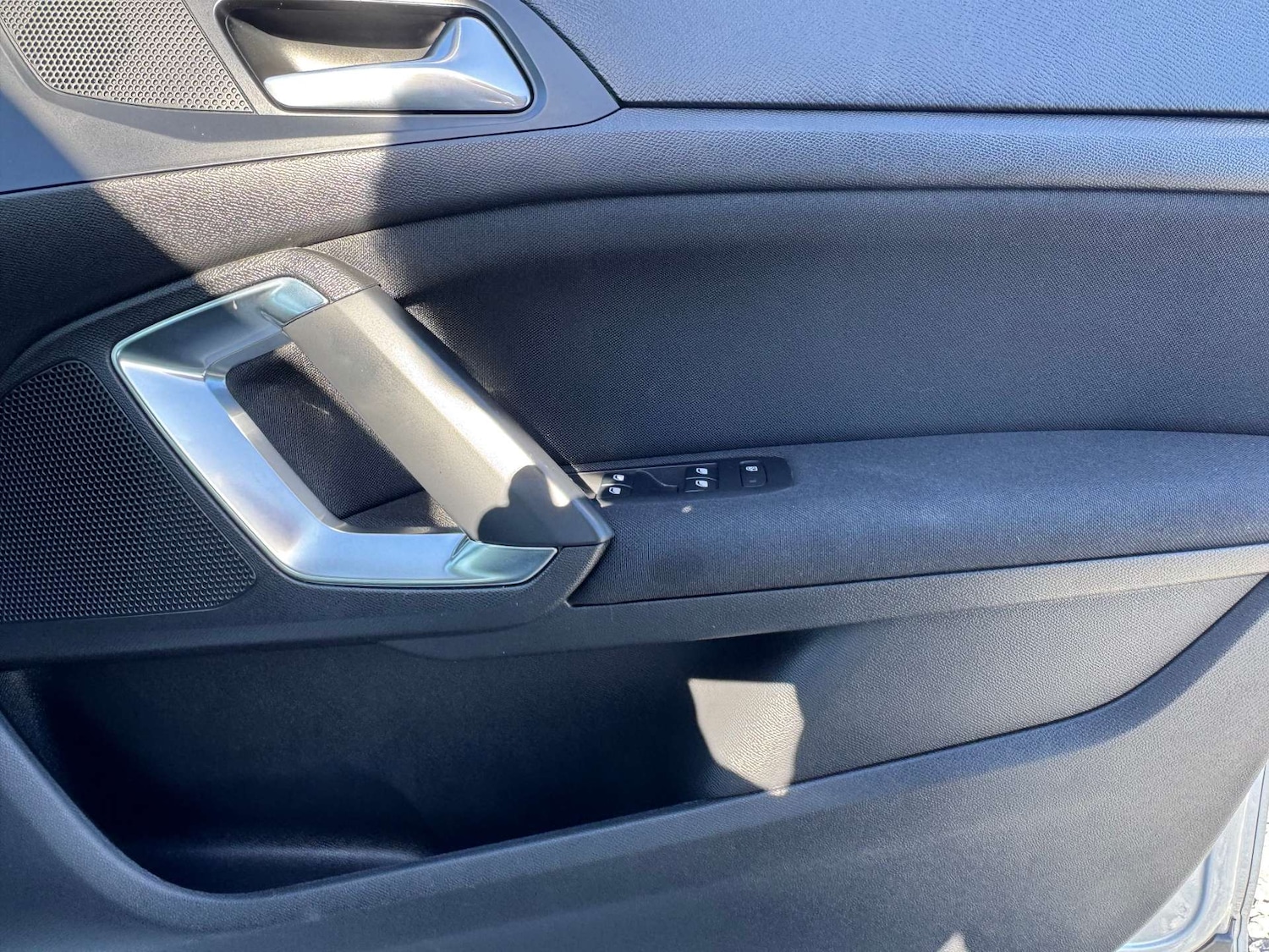 Used Peugeot 308 2016 for sale - 76117803: Photo 38