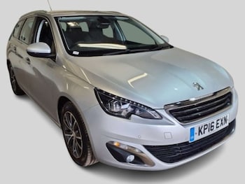 Used Peugeot 308 2016 for sale - 76117803: Photo