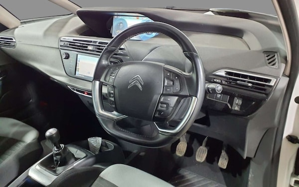 Used Citroen C4 Picasso 2016 for sale - 76205335: Photo 8