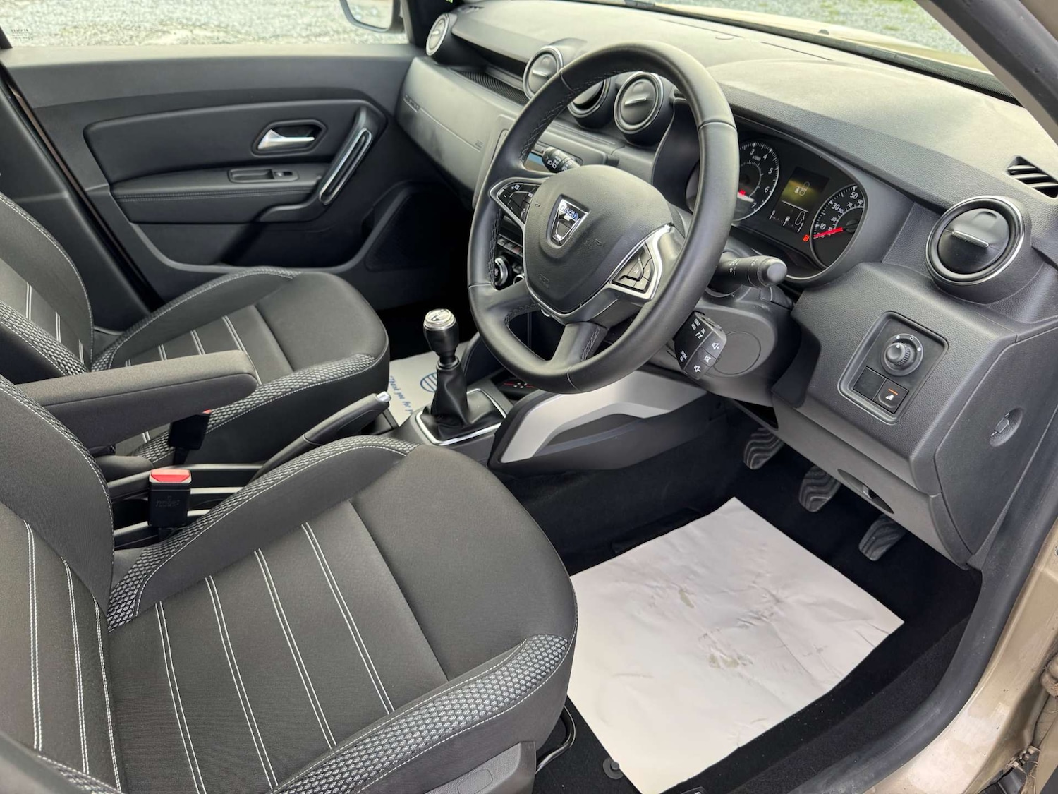 Used Dacia Duster 2018 for sale - 76275290: Photo 11