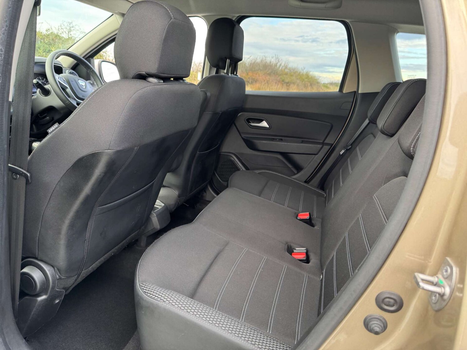 Used Dacia Duster 2018 for sale - 76275290: Photo 24