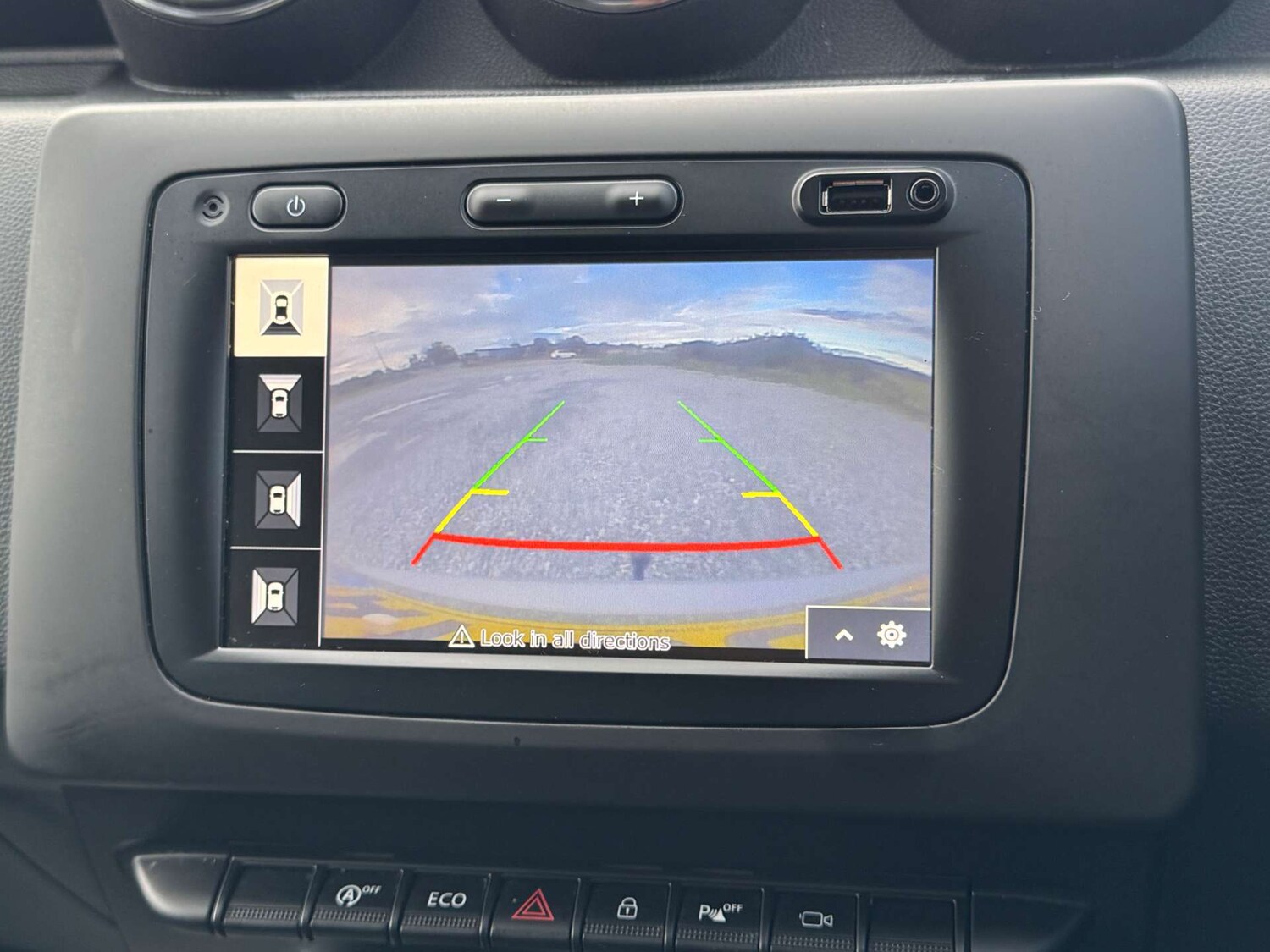 Used Dacia Duster 2018 for sale - 76275290: Photo 34