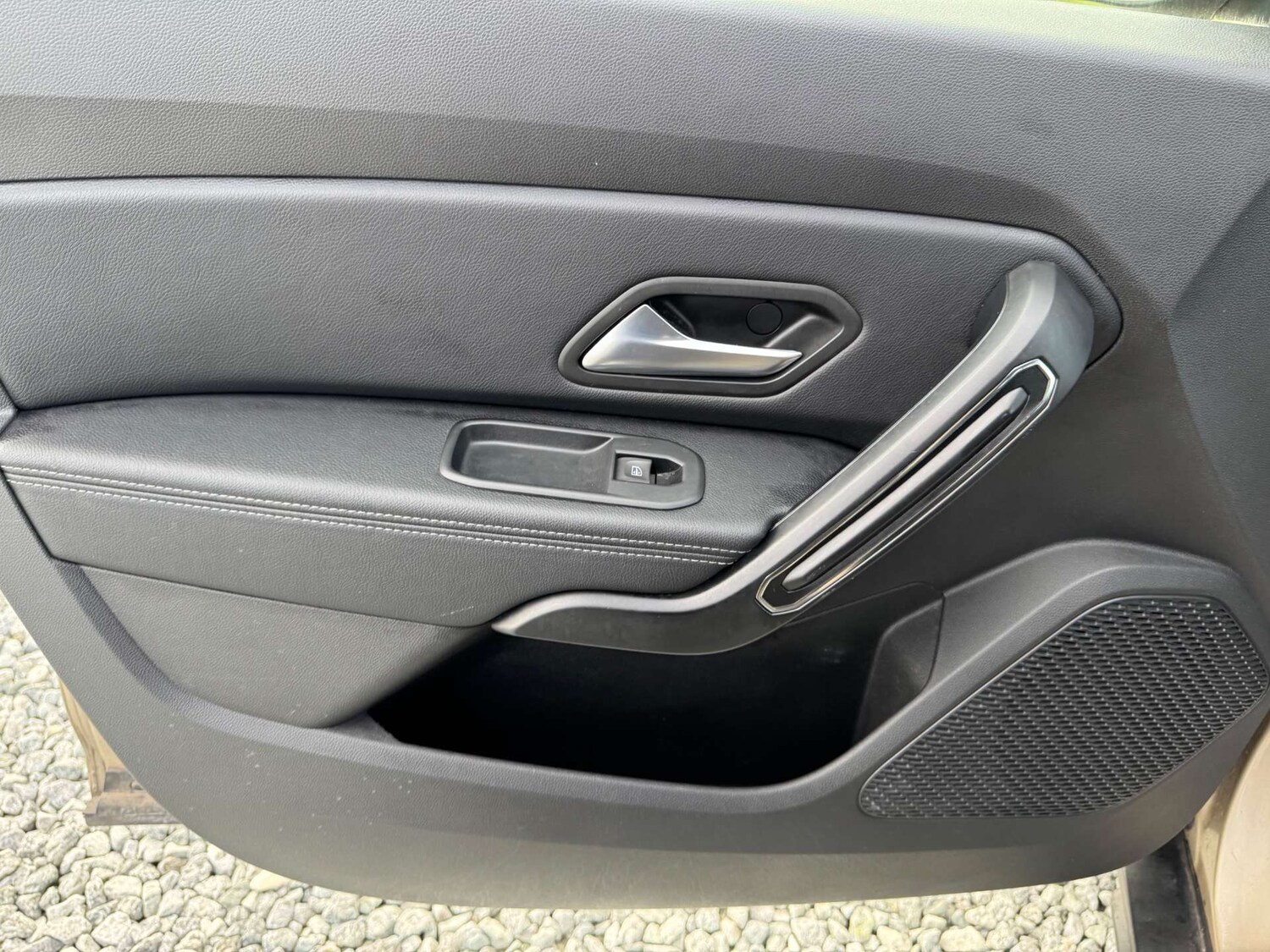 Used Dacia Duster 2018 for sale - 76275290: Photo 66