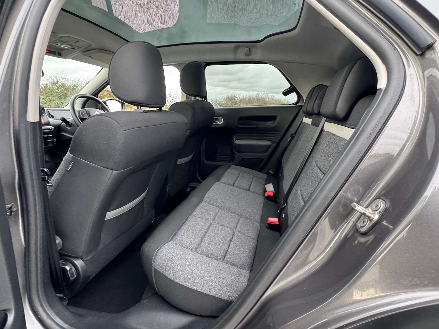 Used Citroen C4 Cactus 2018 for sale - 76600657: Photo 23