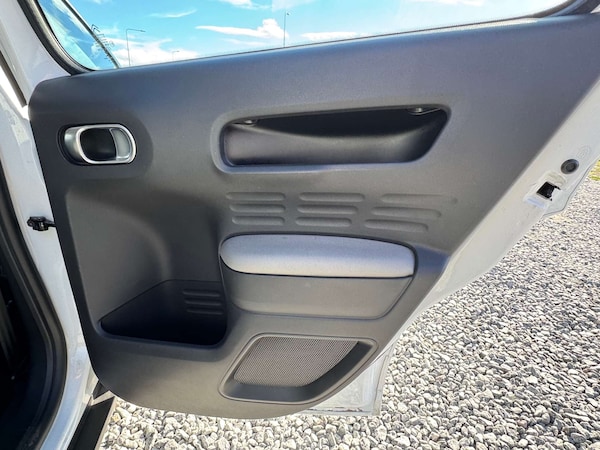 Used Citroen C4 Cactus 2018 for sale - 76191194: Photo 33