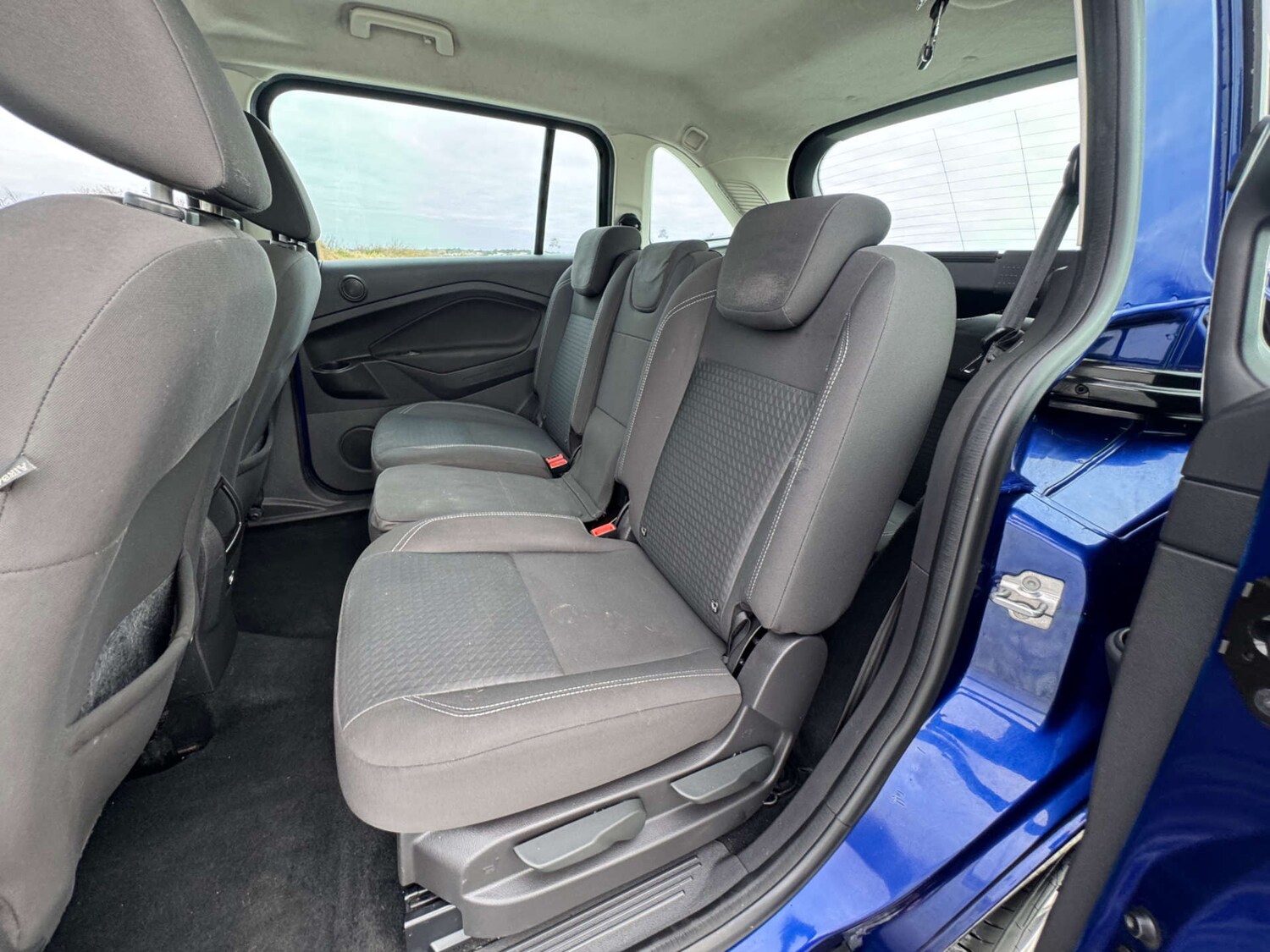 Used Ford C-Max 2017 for sale - 76117731: Photo 23