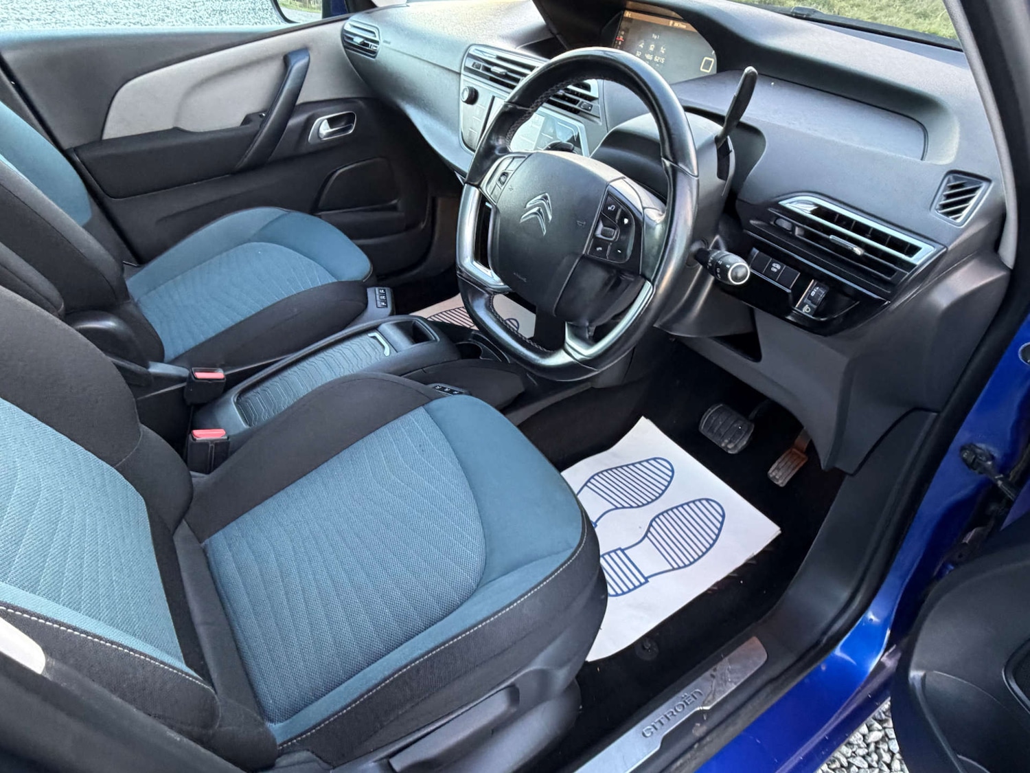 Used Citroen C4 Picasso 2016 for sale - 77641657: Photo 11