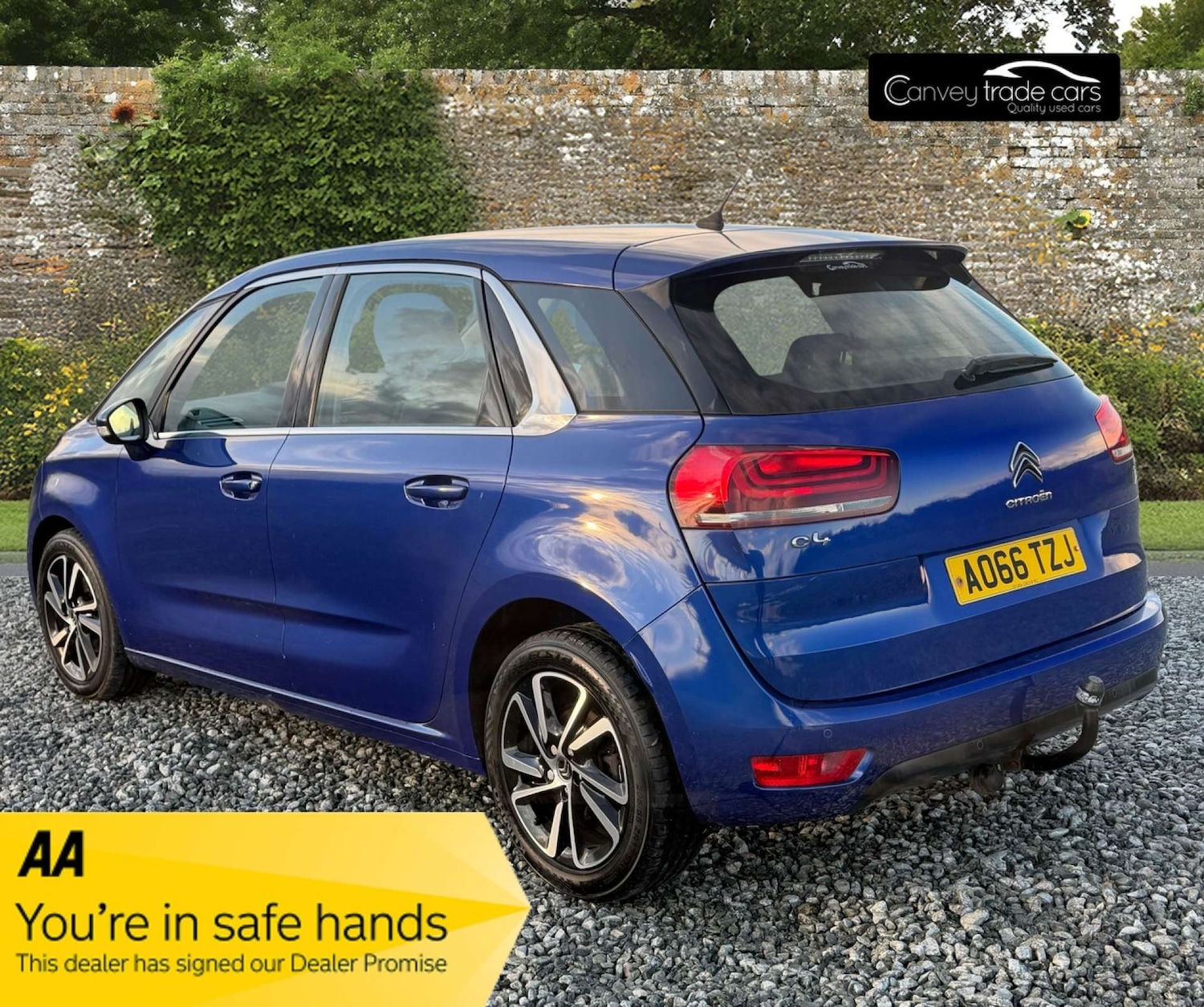 Used Citroen C4 Picasso 2016 for sale - 77641657: Photo 2