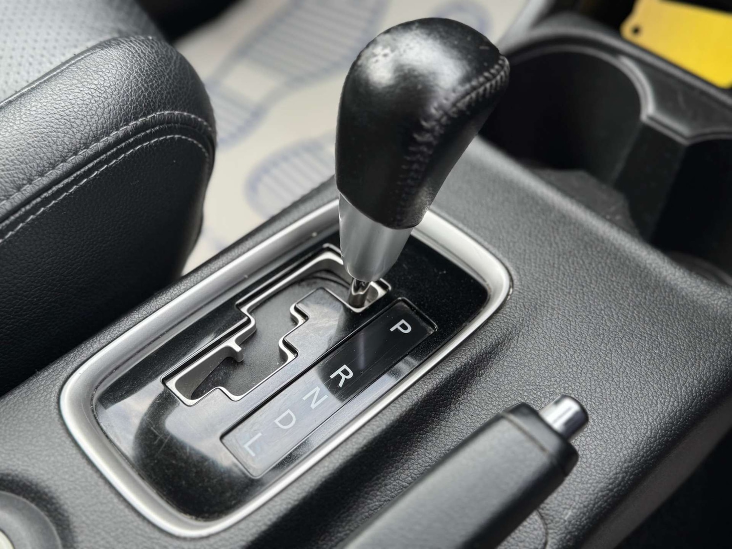 Used Mitsubishi Outlander 2014 for sale - 76600870: Photo 16