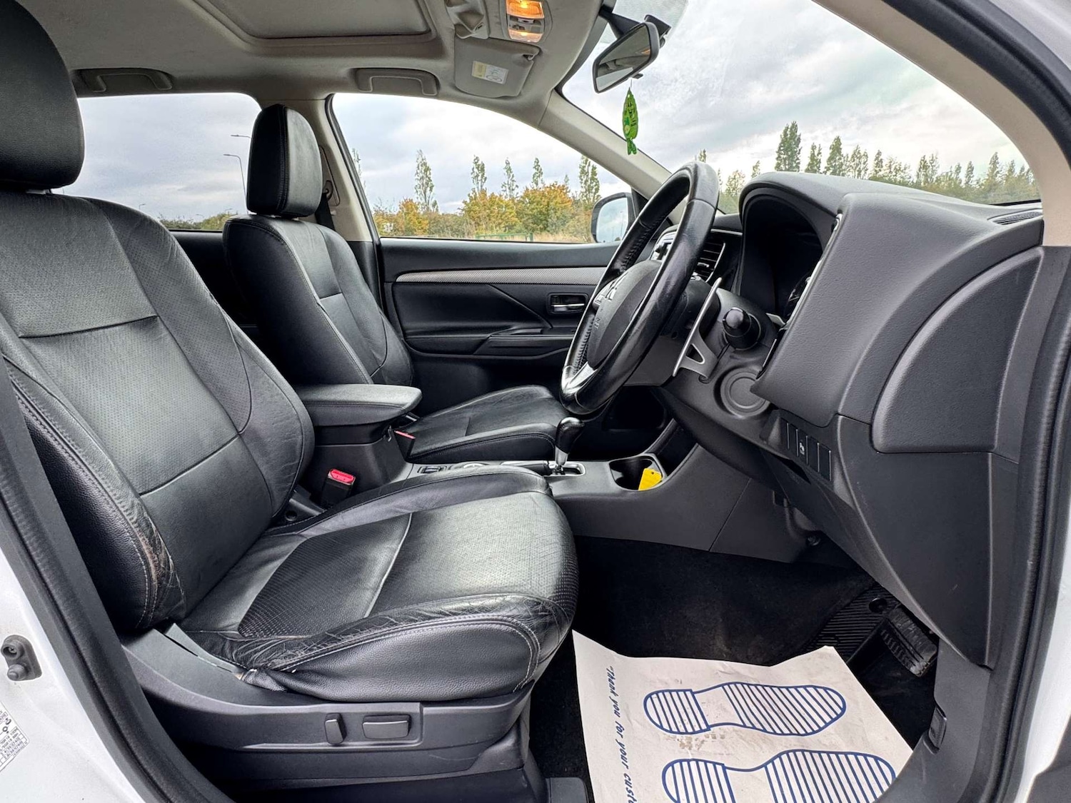 Used Mitsubishi Outlander 2014 for sale - 76600870: Photo 22