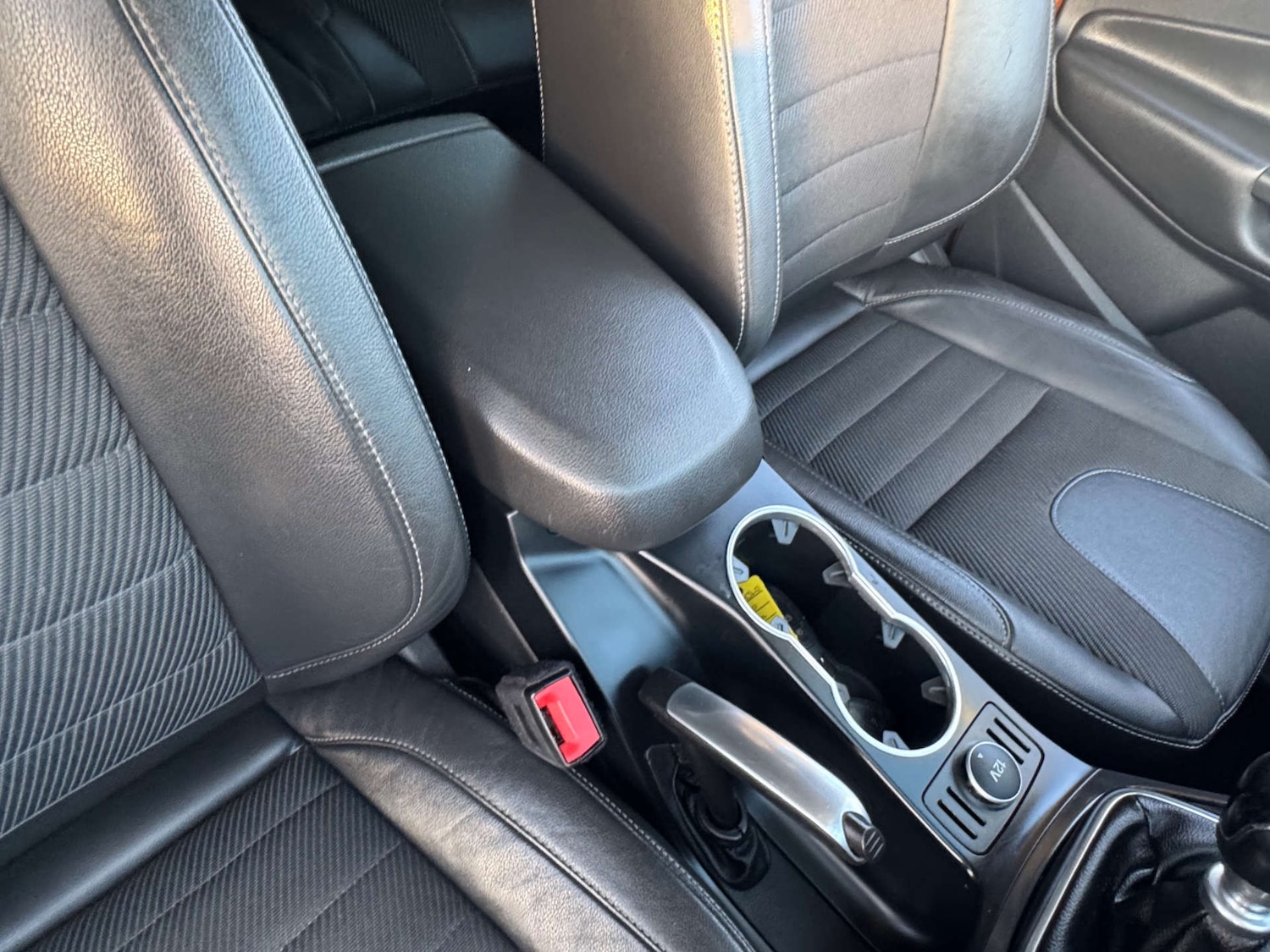 Used Ford Kuga 2016 for sale - 77641699: Photo 31