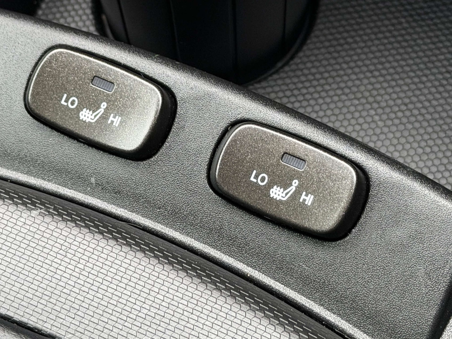 Used Ssangyong Korando 2013 for sale - 77693793: Photo 50