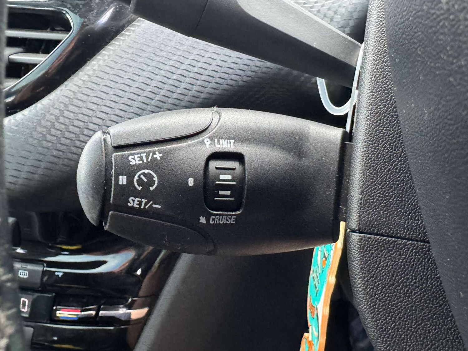 Used Peugeot 2008 2018 for sale - 76117753: Photo 29