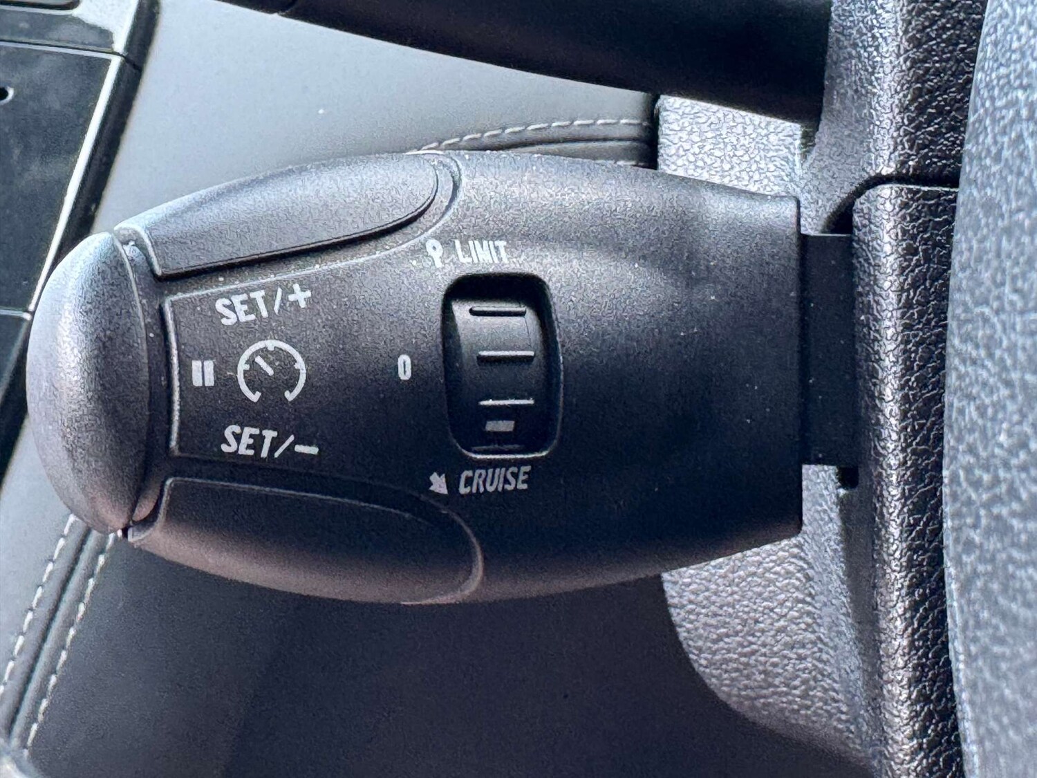 Used Peugeot RCZ 2014 for sale - 76117746: Photo 27