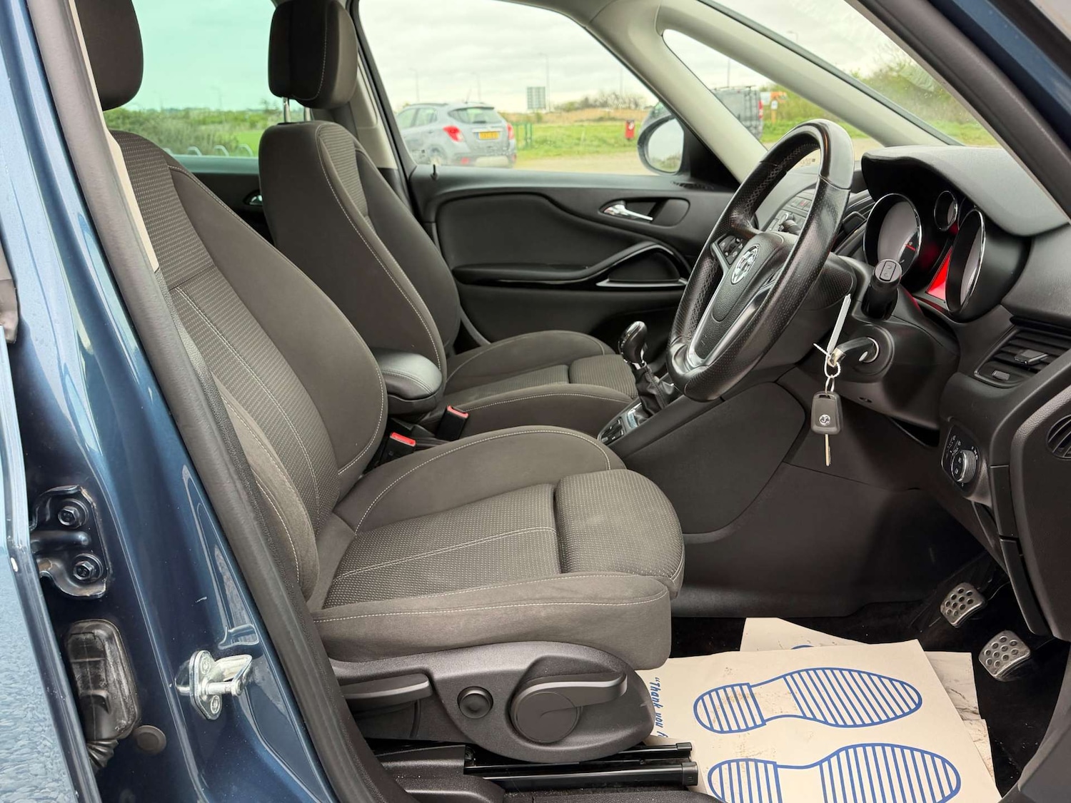 Used Vauxhall Zafira Tourer 2014 for sale - 77641702: Photo 12