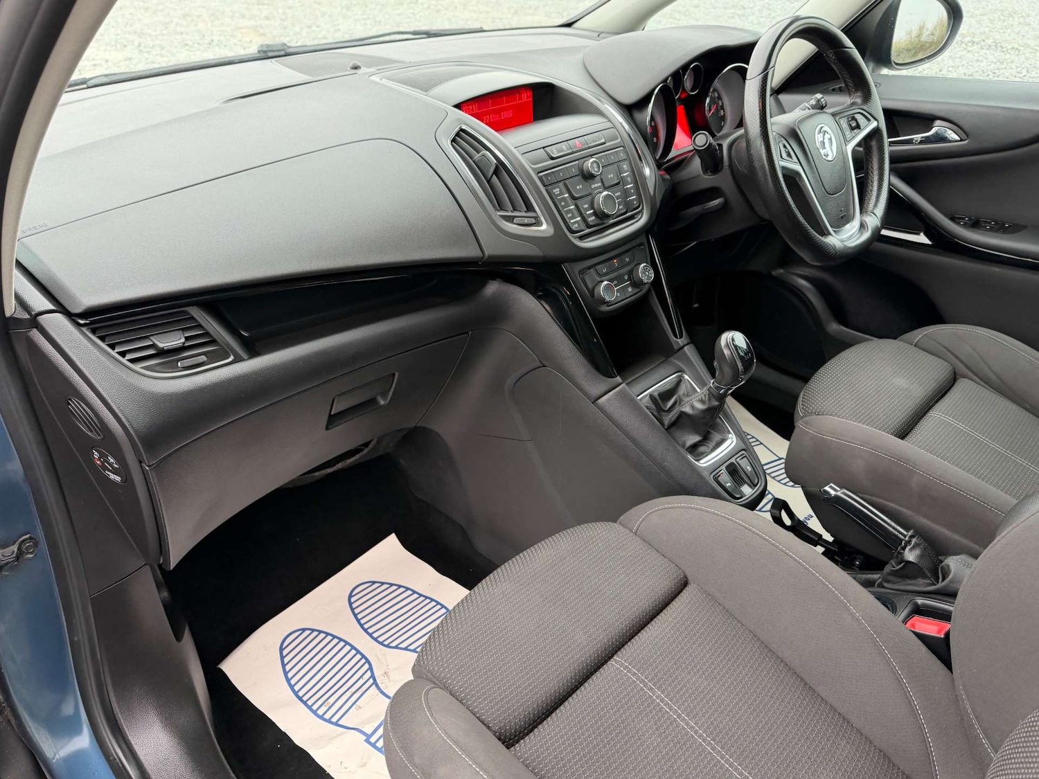 Used Vauxhall Zafira Tourer 2014 for sale - 77641702: Photo 15