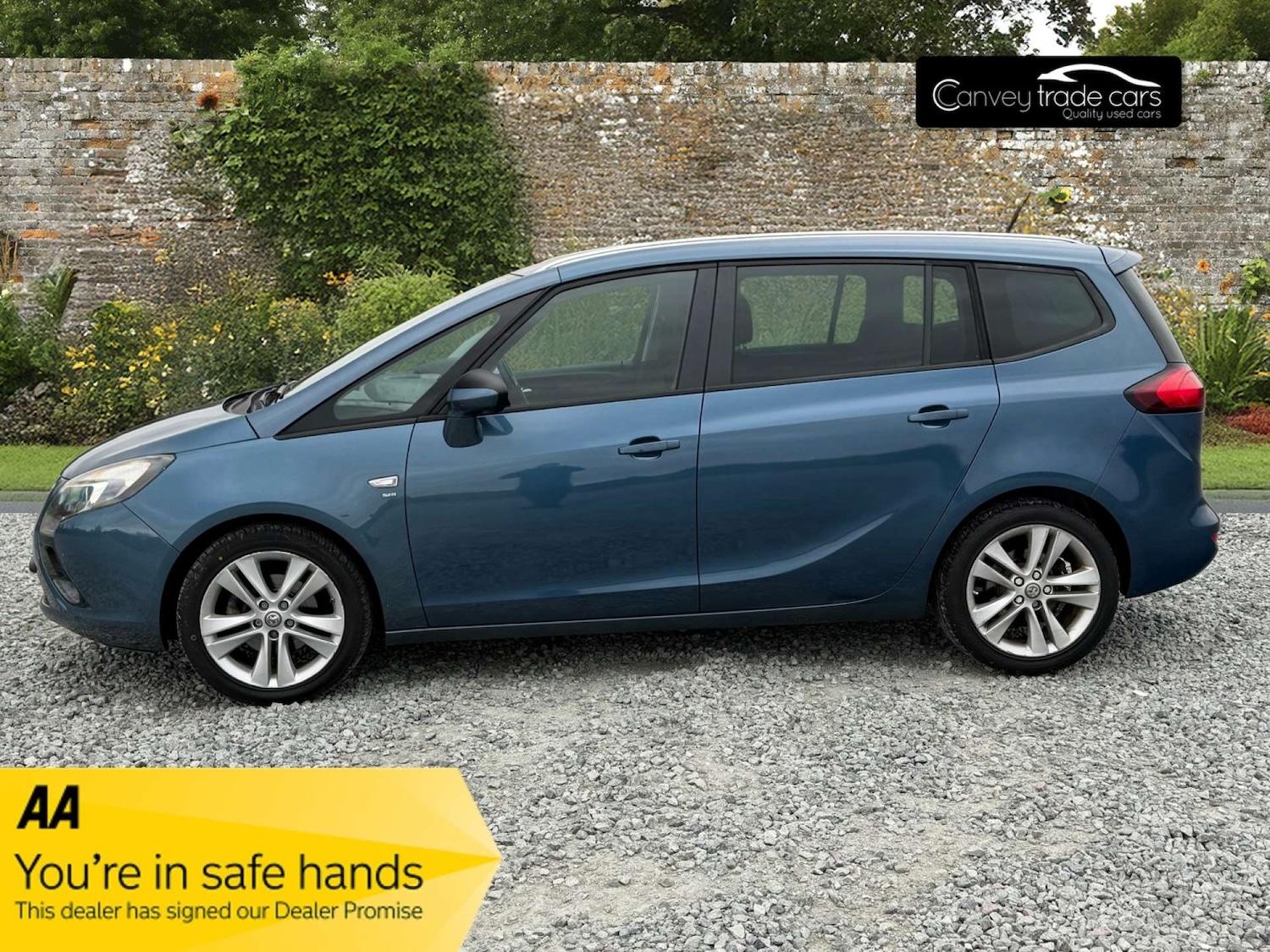 Used Vauxhall Zafira Tourer 2014 for sale - 77641702: Photo 3